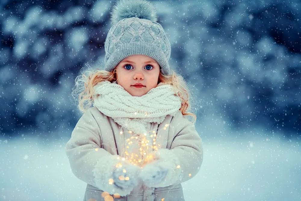 Children's New Year's photo shoot in winter