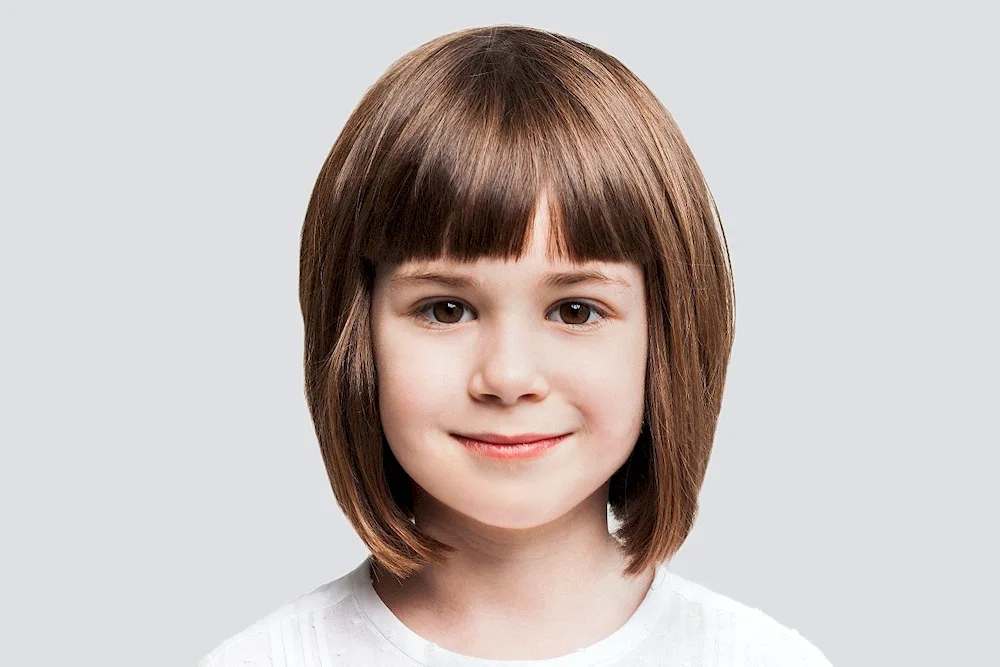 Children's short haircuts for girl