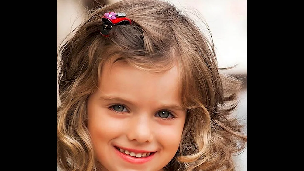 Career bob for girl