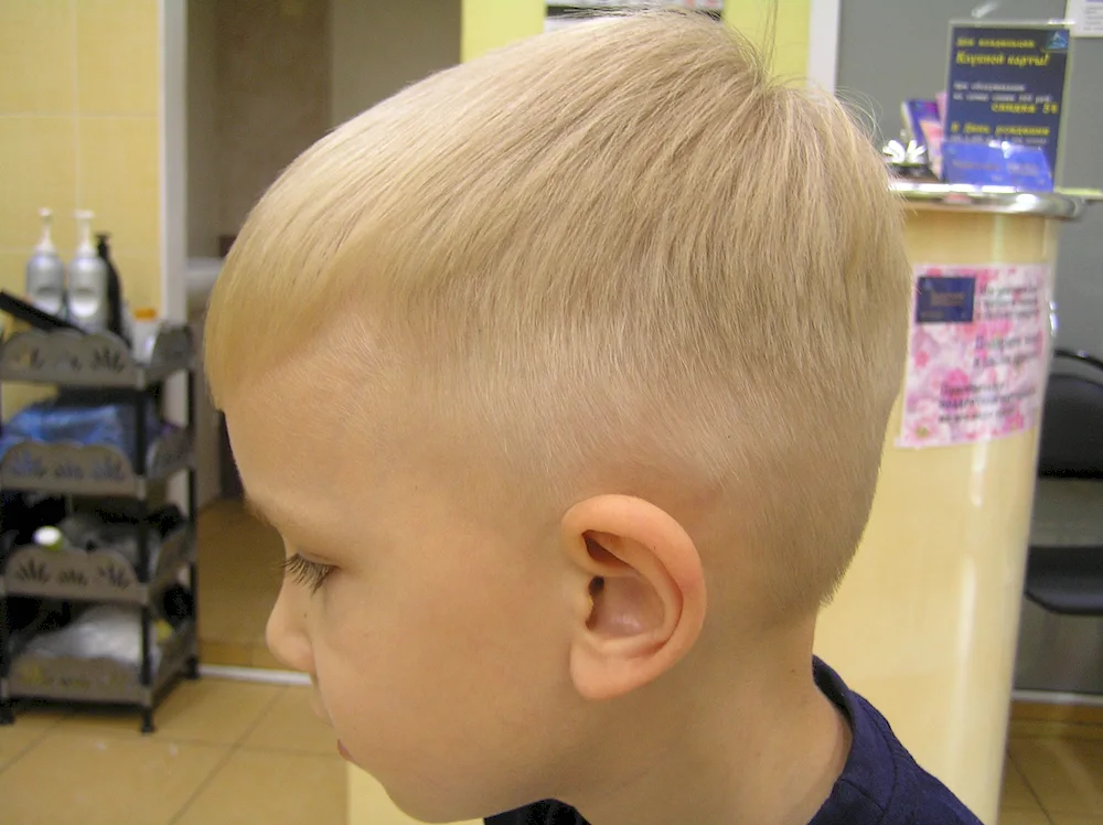 Children's haircuts for boy