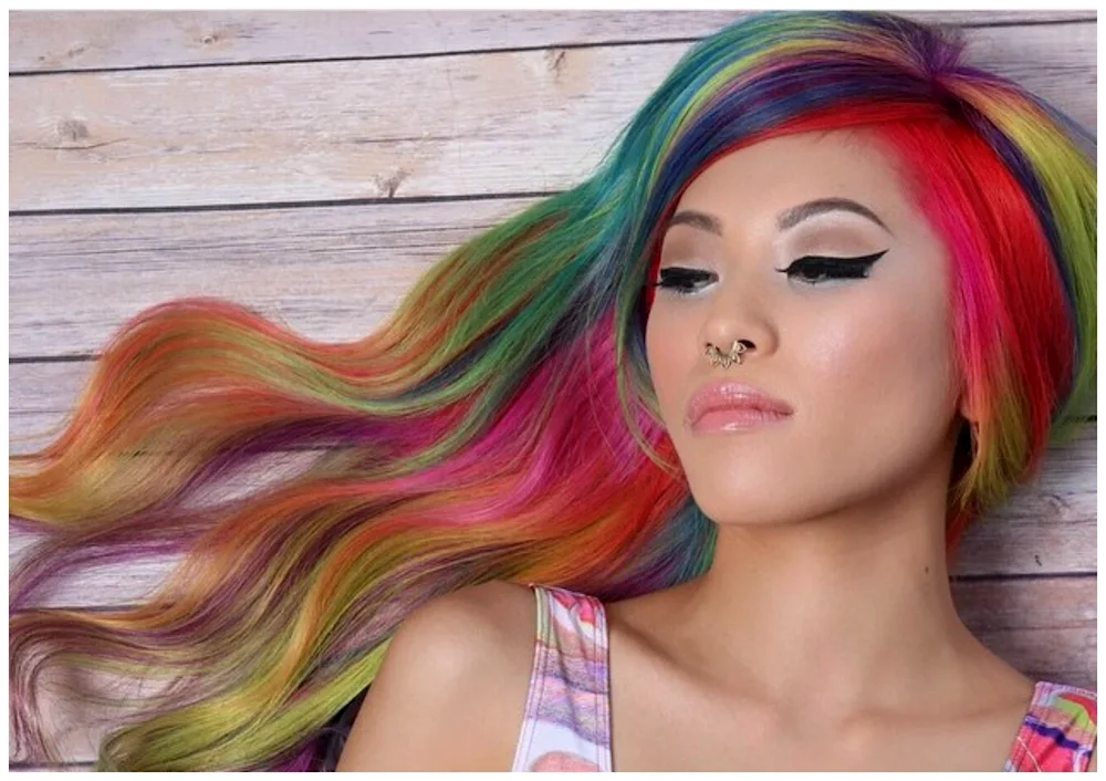 Colourful strands