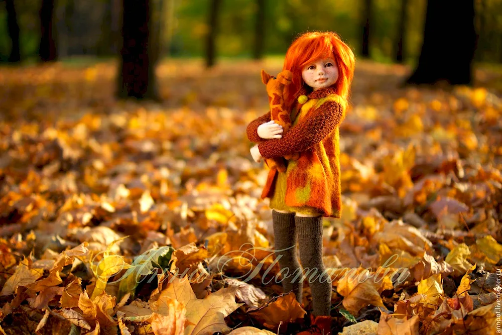 Autumn girl