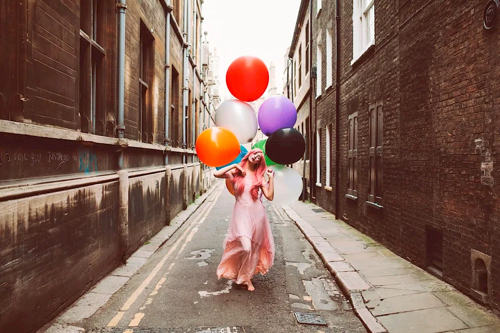 Balloon Girl