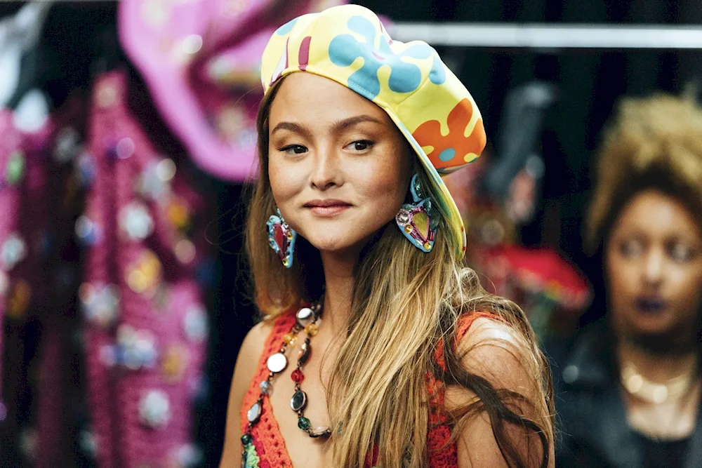 Devon. Aoki