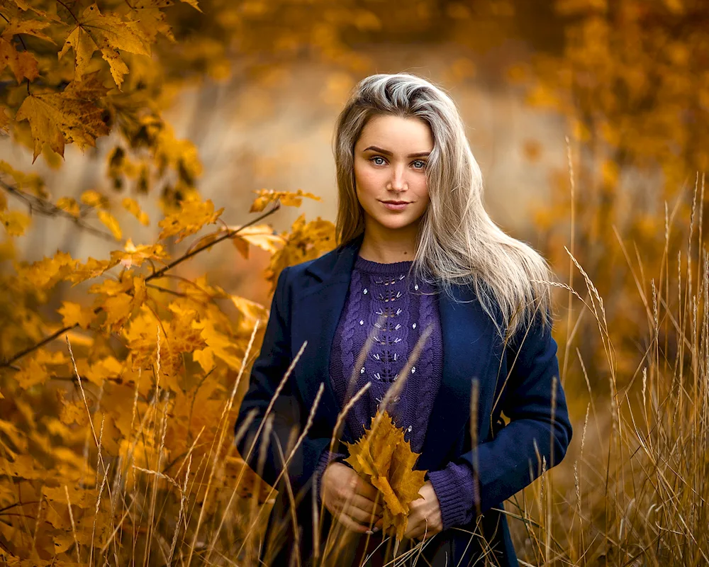 Girl autumn