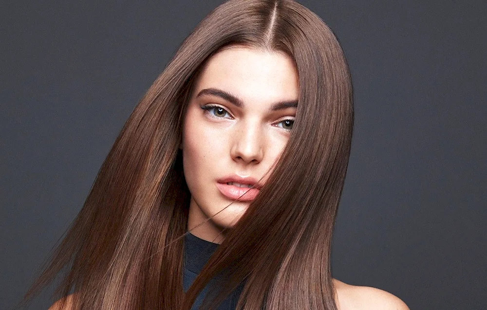 Girl with straight hair