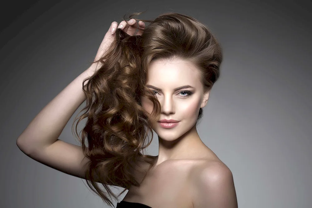 Gorgeous girls with gorgeous hair
