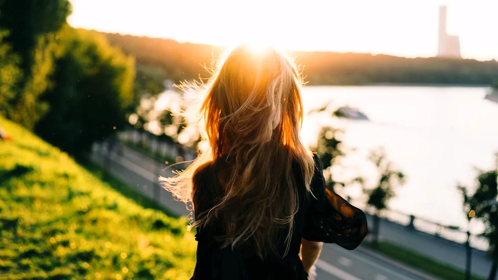 Girl with back