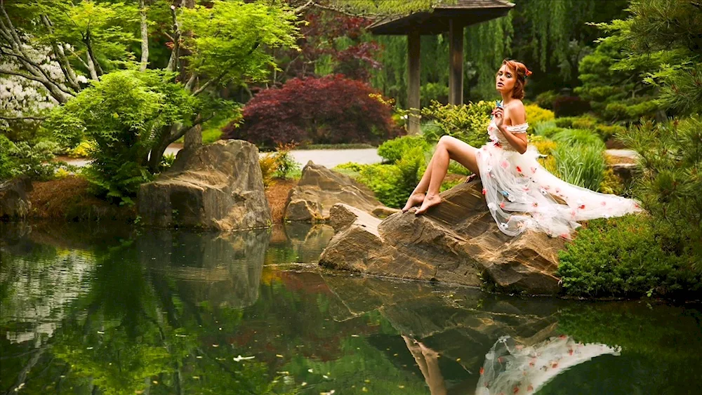 Girl by the pond 1923