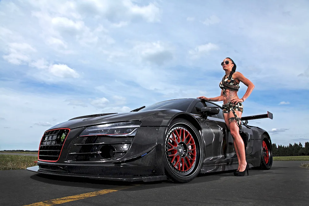 Nissan gt- r r35 with a girl