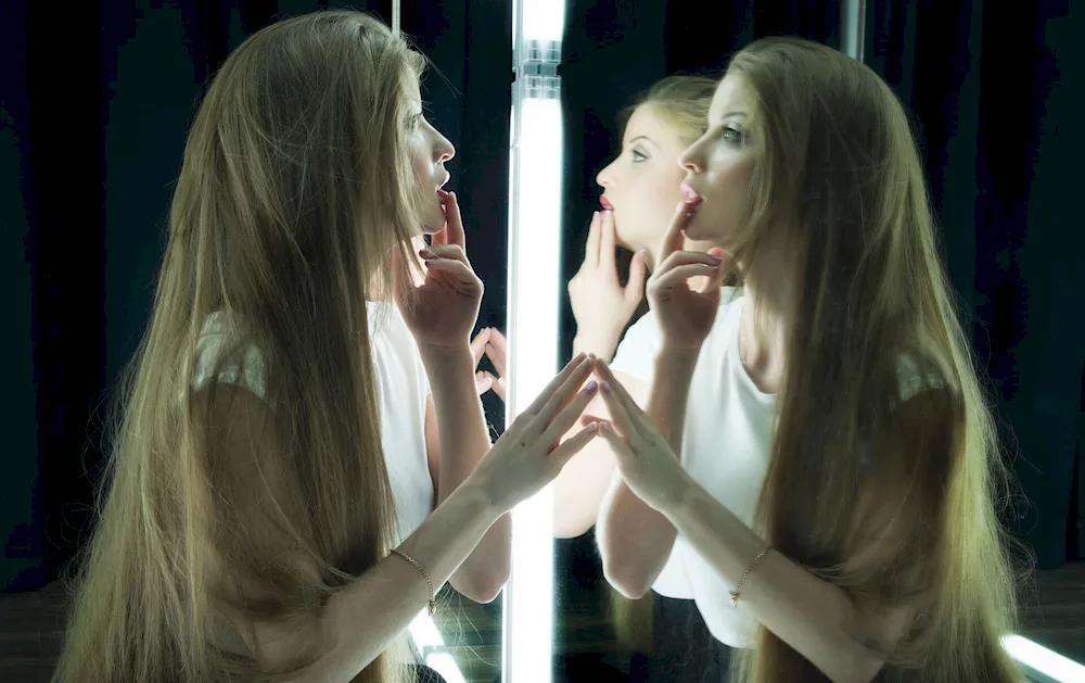 Girl in the mirror