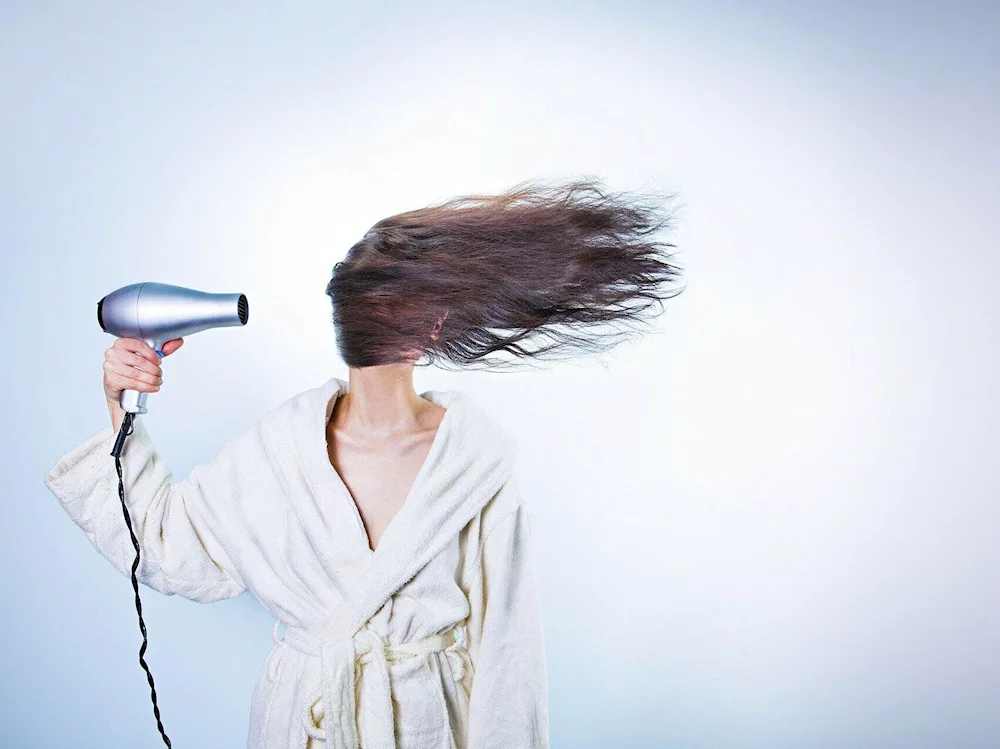 Girl hair dryer