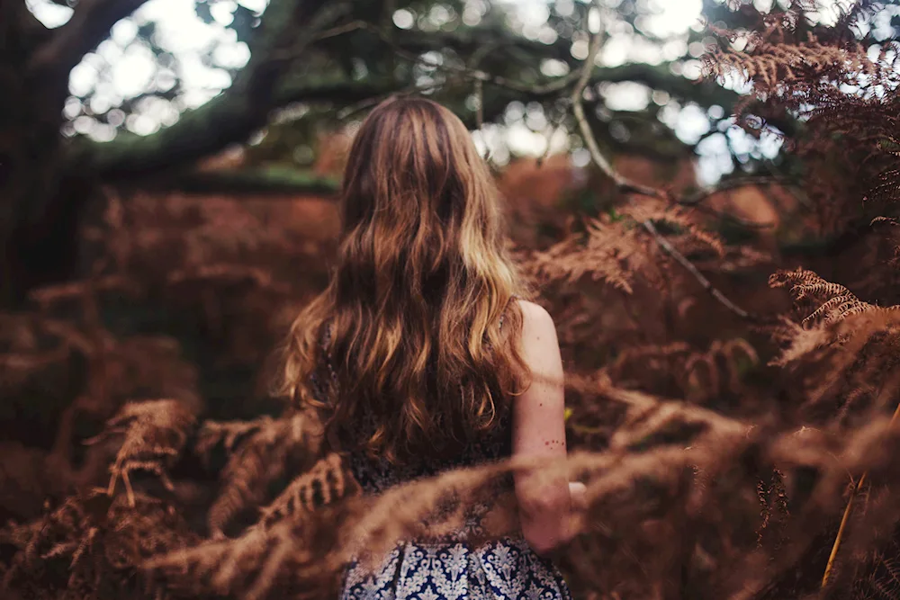 Girl with back