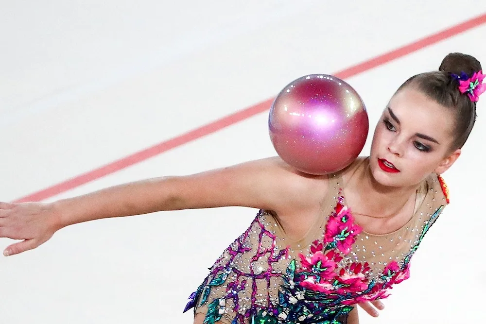 Dina Averina 2021