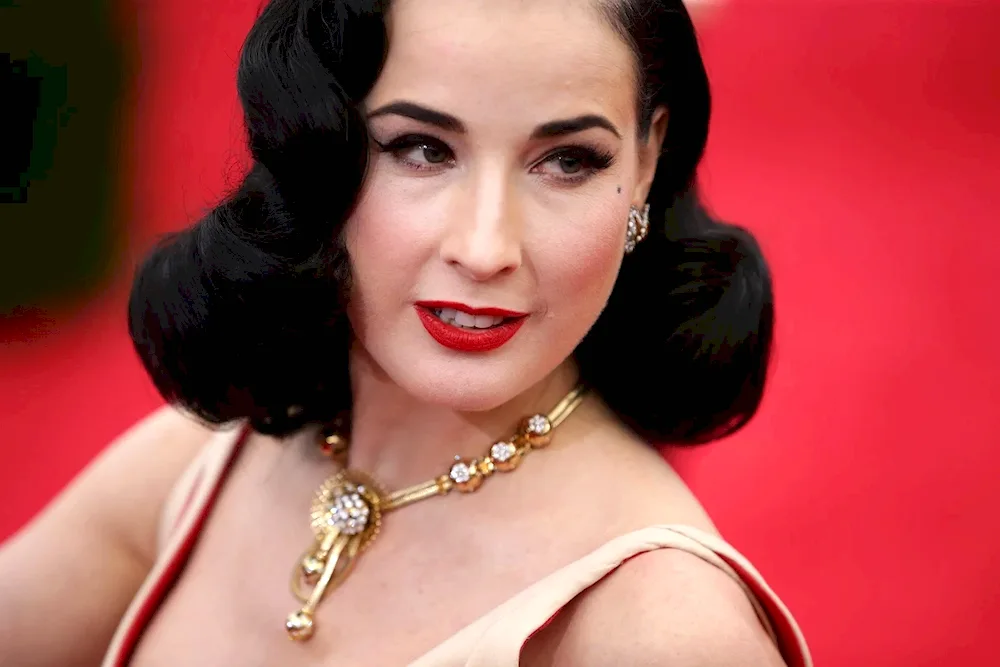 Dita von Tiz