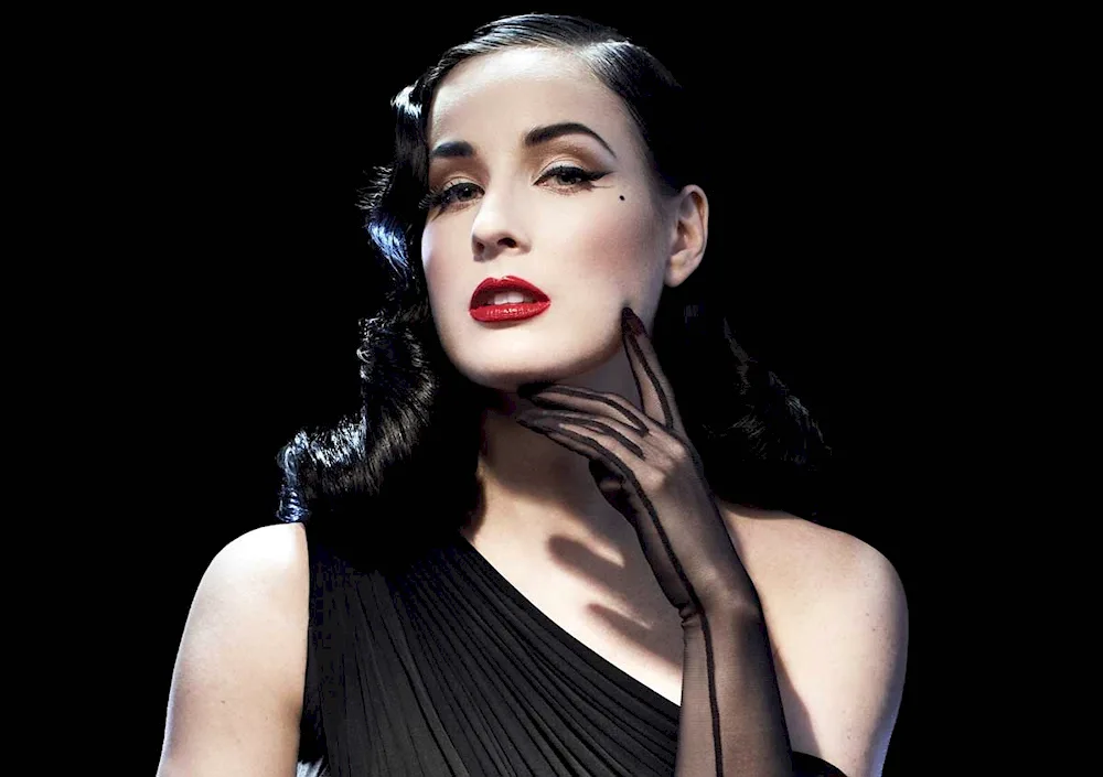 Dita von Tiz