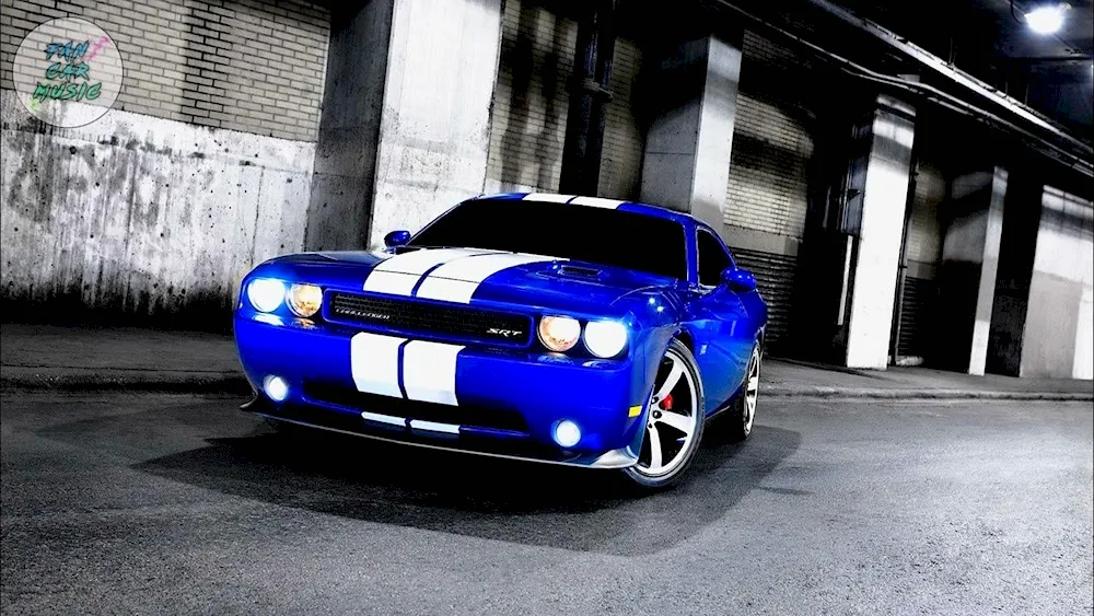 Dodge Challenger srt8 392