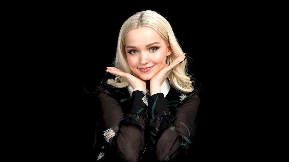 Dove Cameron