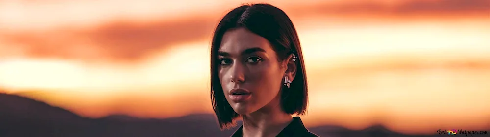 Dua Lipa