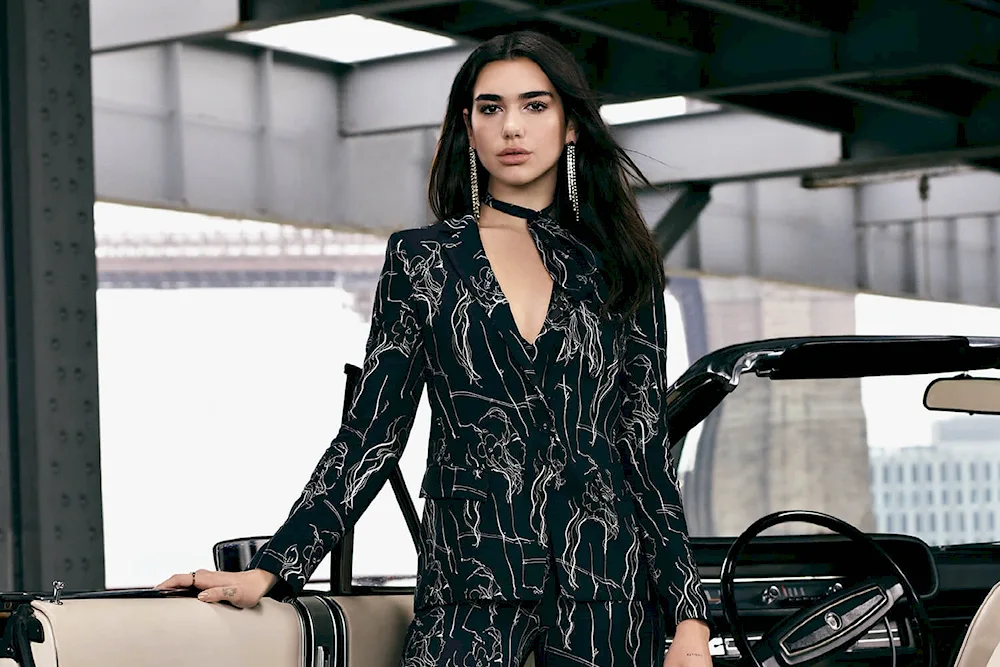 Dua Lipa