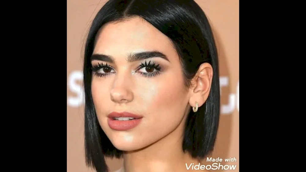 Dua lipa kare