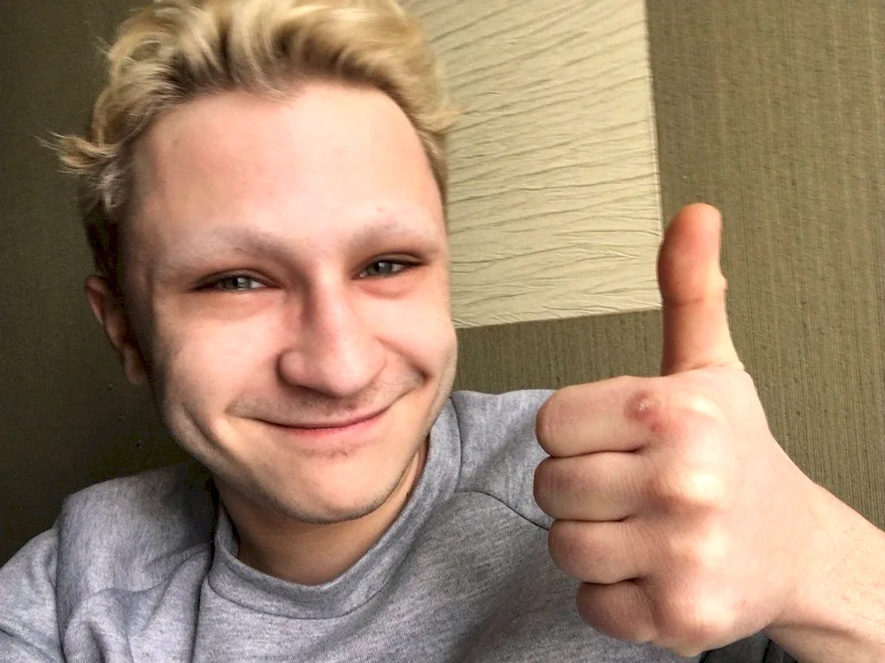 Dzharakhov shaved off his eyebrows