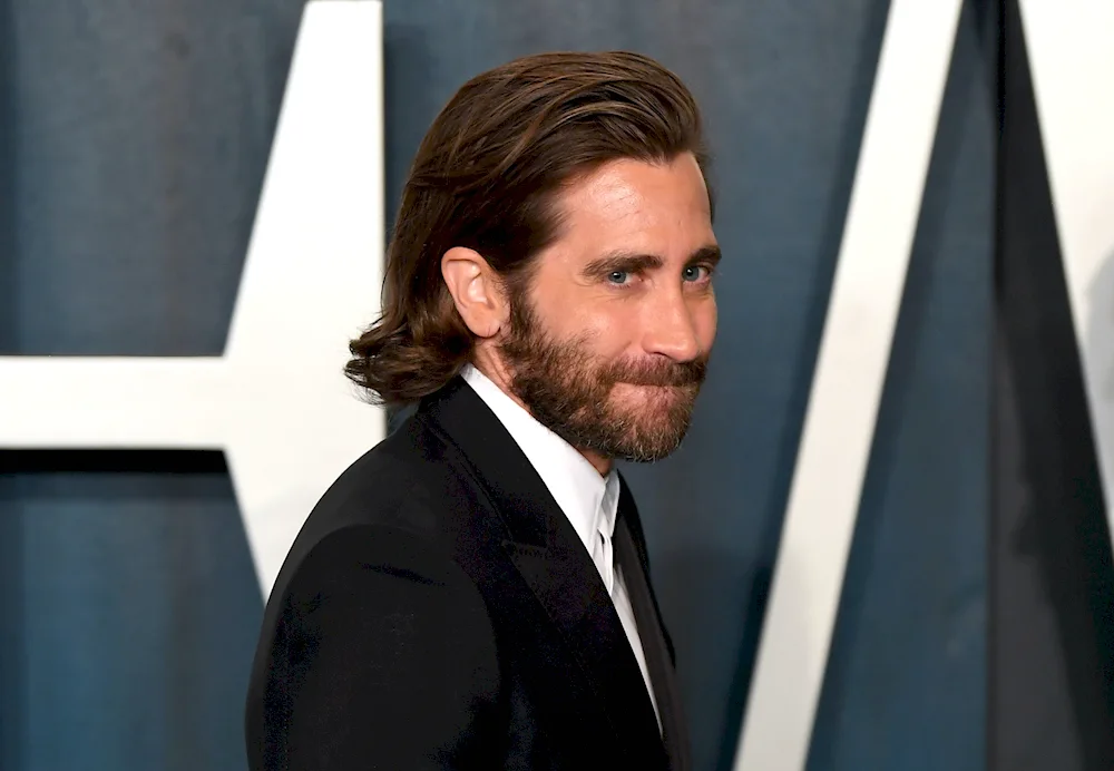 Jake Gyllenhaal 2021