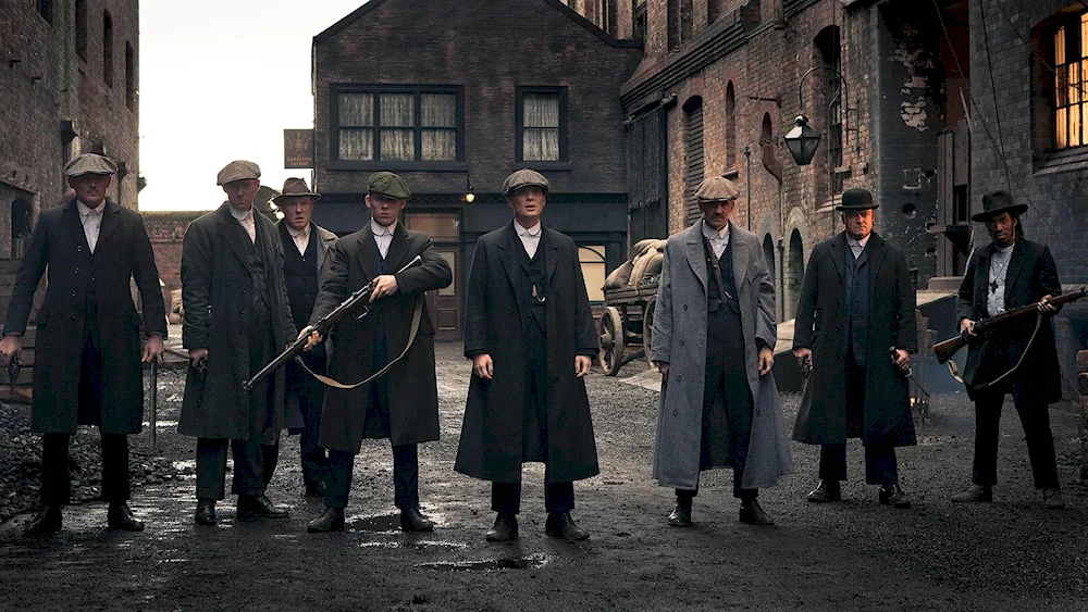 Sharp visors Thomas Shelby
