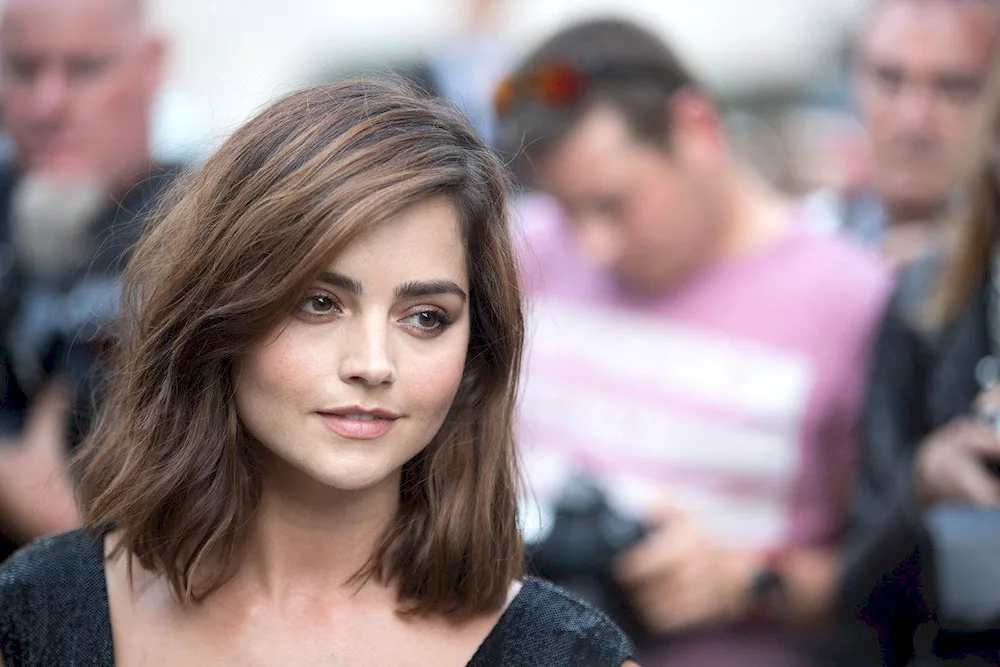 Jenna Coleman short haircut