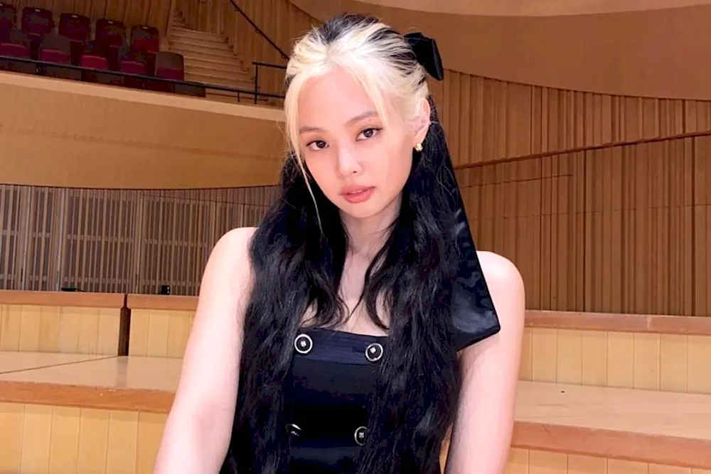 Jenny Kim with bangs