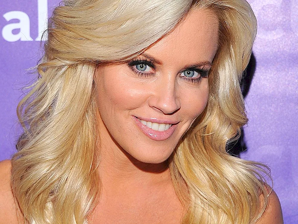 Jenny McCarthy