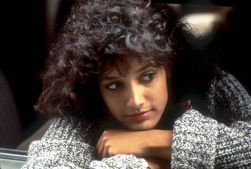 Jennifer Beals
