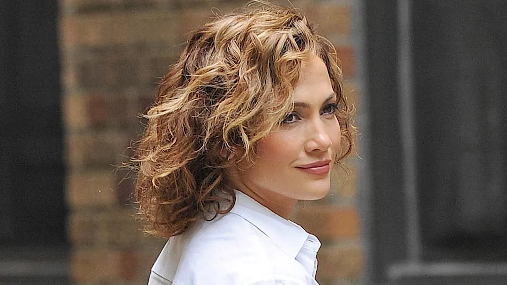 Jennifer Lopez with wavy hair