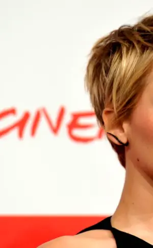 Jennifer Lawrence Pixie Cut Pixie- Short hair bob