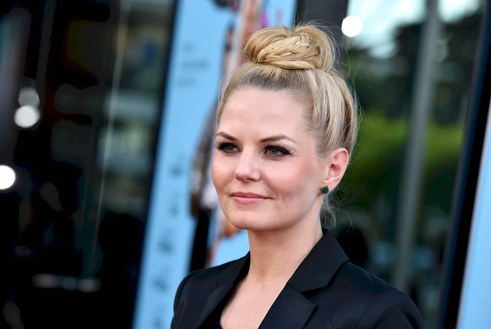 Jennifer Morrison. Morrison