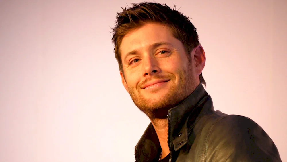Jensen AcklesJensen AcklesJensen AcklesJensen AcklesJensen Ackles Dean Winchester