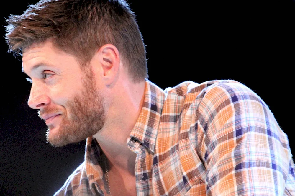Jensen Ackles hairstyle