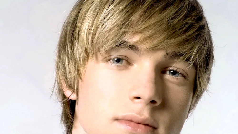 Jesse McCartney blonde