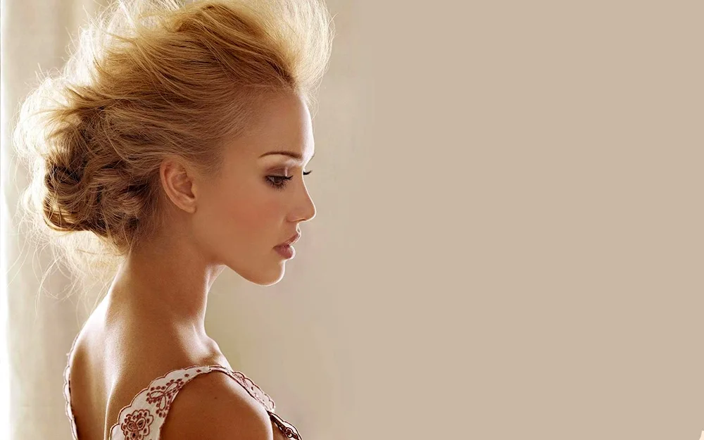 Jessica Alba profile