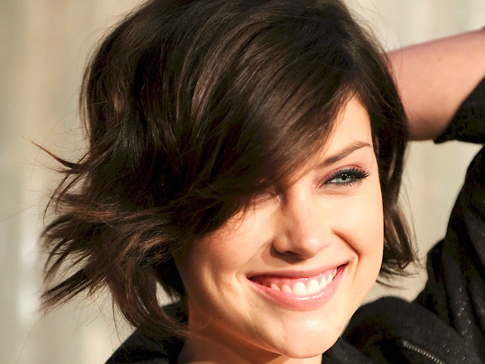 Jessica Stroop haircut