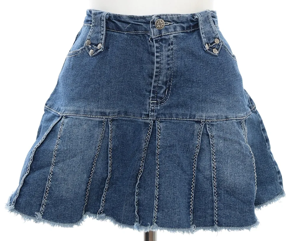 Denim pleated skirt