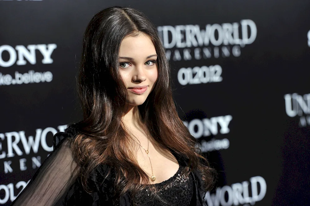 India Eisley. Eisley