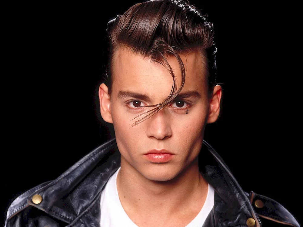Make-up of the 80s revlon