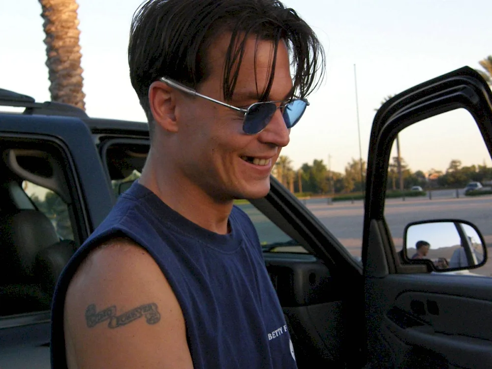 Johnny Depp haircut