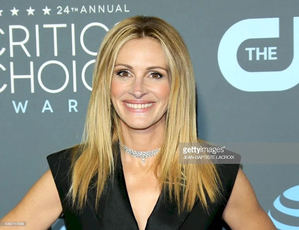 Julia Roberts