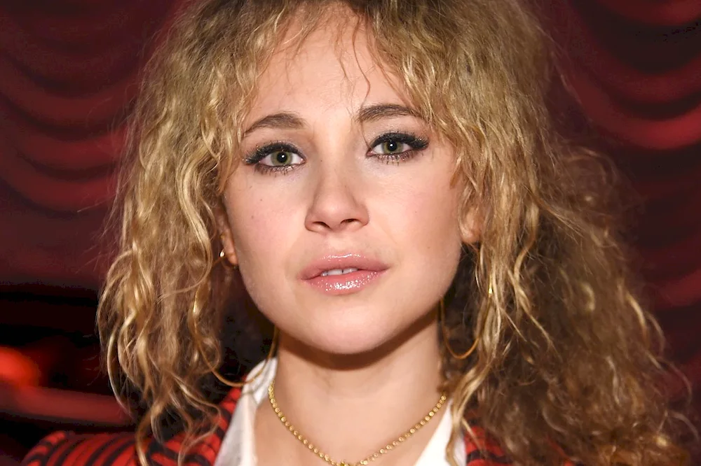 Juno Temple 2022