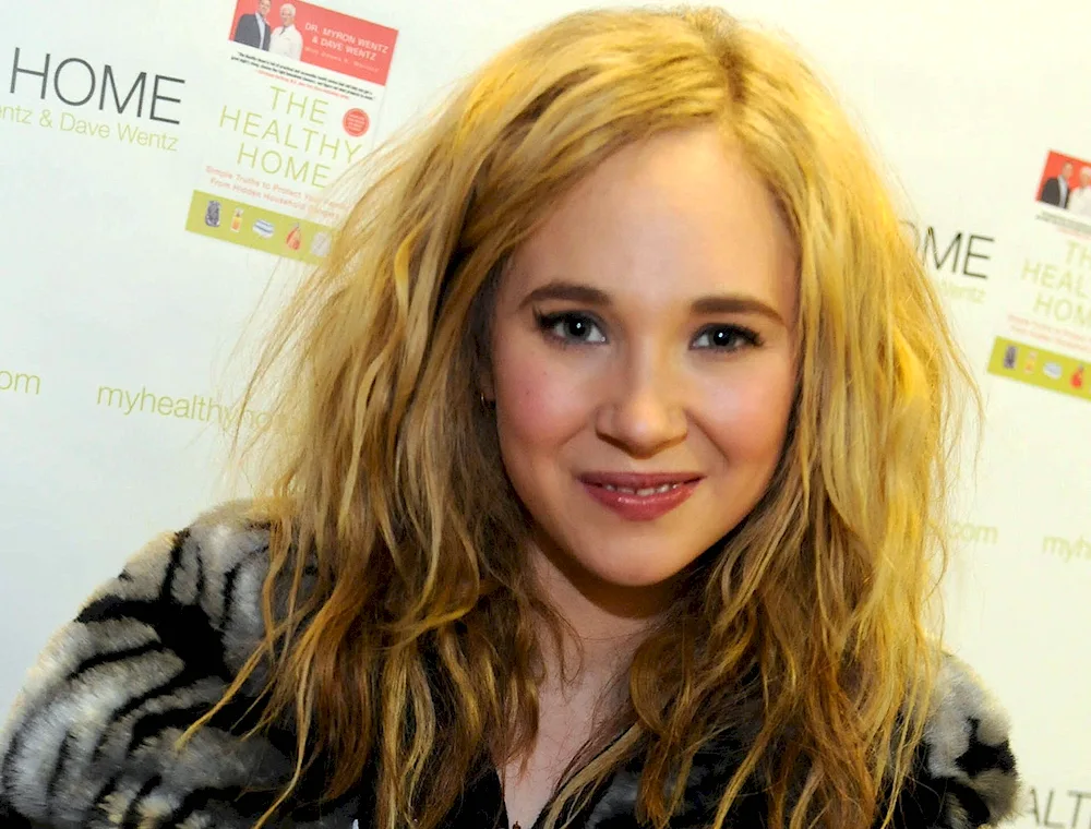 Juno Temple