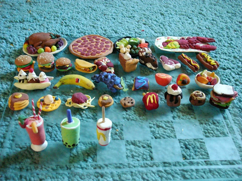 Food from plasticine