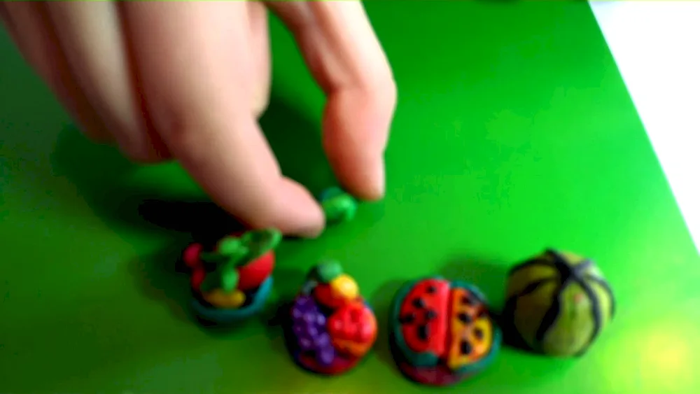 Food from plasticine