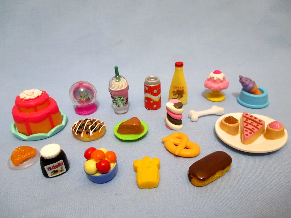 Food from plasticine